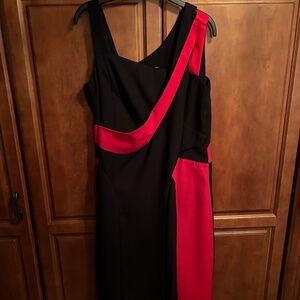 NUE by Shani Black & Red Dress in a size 14